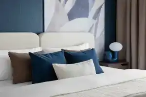 Novaya dizaynerskaya u metro Salarevo Apartments, Kartmazovo