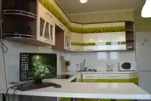 Evrodvushka s kompyuterom, printerom, novoy krovatyu Apartments, Balashikha