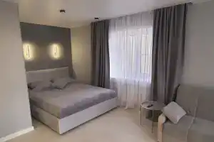 Sovremennaya v tsentre goroda Apartments