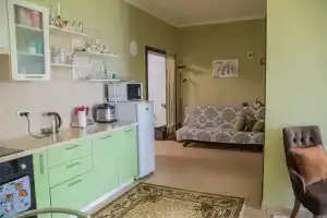 Apartament s vidom na more na pervoy linii, Lazarevskoye