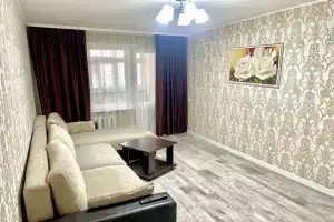 Prostornaya tryohkomnatnaya Apartments, Mazyr