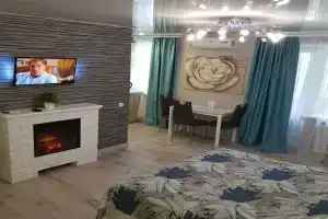 Apartamenty v tsentre vozle ploshchadi, Melitopol