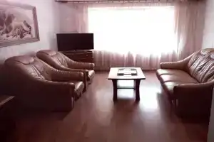 Uyutnaya Apartments, Mazyr