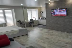 Uyutnaya , studiya v tsentre, tihaya ulitsa.Poyushchie fontany ryadom Apartments, Mogilev