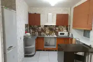 2-komnatnaya Apartments