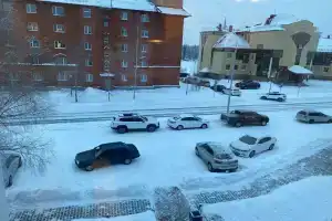 Uyutnaya odnokomnatnaya v tsentre goroda s vidom na rechku Apartments, Beloyarsky