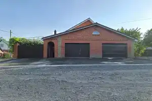 Tyoplyy priyom v tsentre shaht Cottage, Shakhty