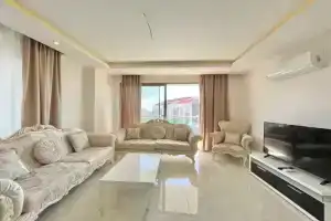 Prostornaya shikarnaya v horoshem komplekse Apartments, Alanya