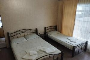 Chetyryohmestnyy nomer standart Apartments, Candripsh