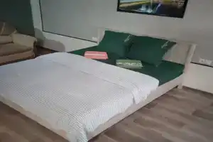 Studiya Apartments, Kellerovo