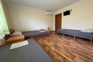 Chetyryohmestnyy nomer standart Apartments, Berdyansk