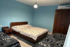 Chetyryohmestnyy nomer standart Apartments, Novyjj Afon
