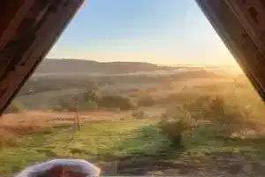 Vidovoy paryashchiy dom v zapovednike s bannym chanom, bez sosedey Cottage, Yakhroma