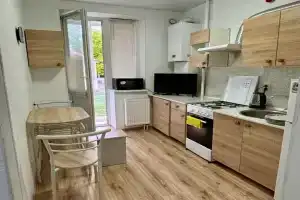 Uyutnaya s 2 divanami Apartments, Kaliningrad