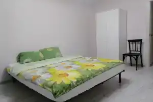 Solnechnaya 3-komnatnaya Apartments, Ekaterinburg