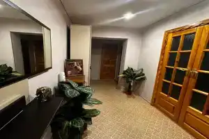 Prostornaya dlya spokoynogo otdyha v razvitom mikrorayone Apartments, Orekhovo-Zuyevo