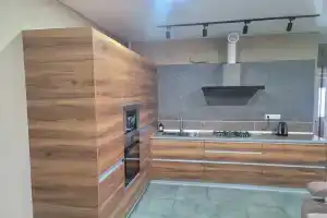 Dom ryadom s BSMP 3 (bolnitsa) i Atommashem Cottage, Volgodonsk