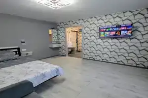 Uyutnaya i stilnaya 1-komnatnaya Apartments, Lugansk