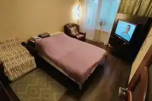 v tsentrea ryadom s ostanovkoy Apartments, Troitsk