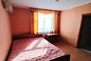 Apartamenty s vidom na more, Lazarevskoye