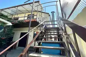 Uyutnye 2-komnatnye apartamenty na 2 etazhe, Yeysk