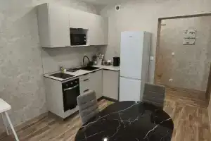 Novaya, uyutnaya 2h komnatnaya vozle Aeroporta g.Ob v novom ZhK. Apartments, Ob'