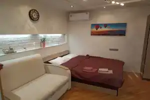 Uyutnaya nedaleko ot VDNH Apartments, Moscow