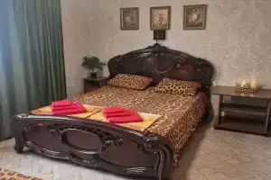 Chetyryohmestnyy nomer standart Apartments, Adler