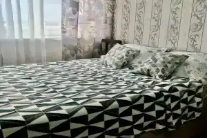 Uyutnaya ekonom v tsentre Apartments, Sibay