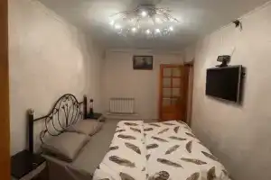 Uyutnaya v tsentre Apartments, Mariupol
