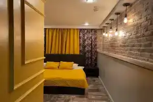 Dvuhmestnyy nomer s 1 krovatyu standartnyy s oknom no10 Apartments, Frjasino