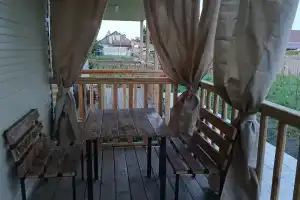 Domik so vsem neobhodimym Cottage, Yarovoye