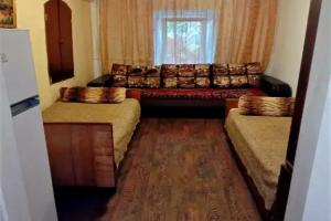Chetyryohmestnyy nomer ekonom Apartments, Berdyansk