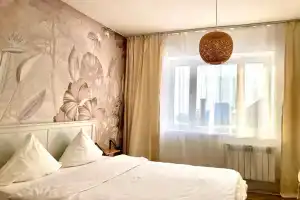Stilnaya uyutnaya s zonoy-barbekyu i parkovkoy Apartments, Dmitrov