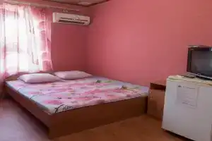 Komnata u morya Apartments, Berdyansk