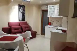 Stilnaya Apartments, Odessa