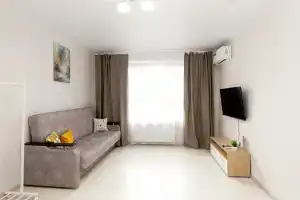 Prostornaya 1k v tsentre Apartments, Mariupol