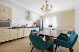 v ZhK Luchi Apartments, Peredelkino