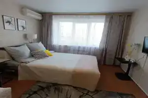 Uyutnaya odnokomnatnaya v tsentre Ilichevskogo rayona Apartments, Mariupol