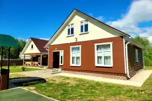 Dom s baney dlya bolshoy semi ili druzhnoy kompanii ryadom s ozerom. Cottage, Avdoshi