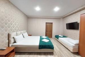 Tryohmestnyy komfort s balkonom na 1 beregovoy Apartments, Adler