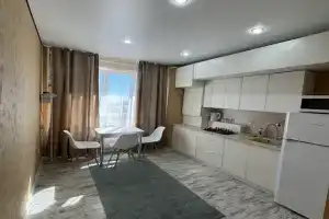 Sovremennaya, uyutnaya s vidom na more Apartments, Mariupol