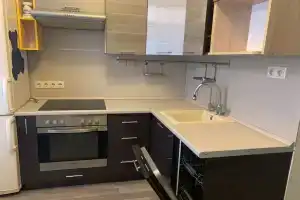 Uyutnaya v ZhK pyatnitskie kvartaly Apartments, Saburovo