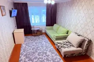 Uyutnaya 1-komnatnaya Apartments, Chusovaya