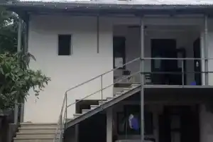 Dvuhmestnyy nomer s 2 otdelnymi krovatyami standart Apartments, Makhinjauri