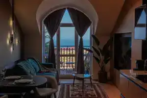 Apartamenty s vidom na more i gory, Makhachkala