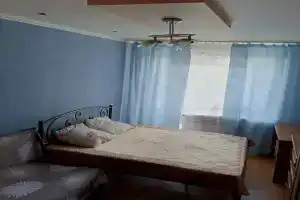 Uyutnaya v rayone Stolitsa Apartments, Alchevsk