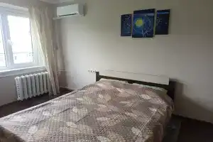 s vidom na gory Apartments, Lazarevskoye