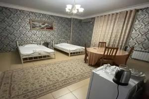 Tryohmestnyy nomer Standart Apartments, Makhachkala