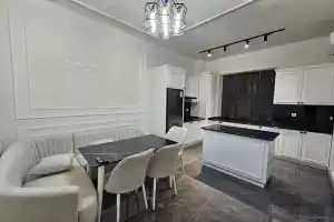 Bobs apartments 2